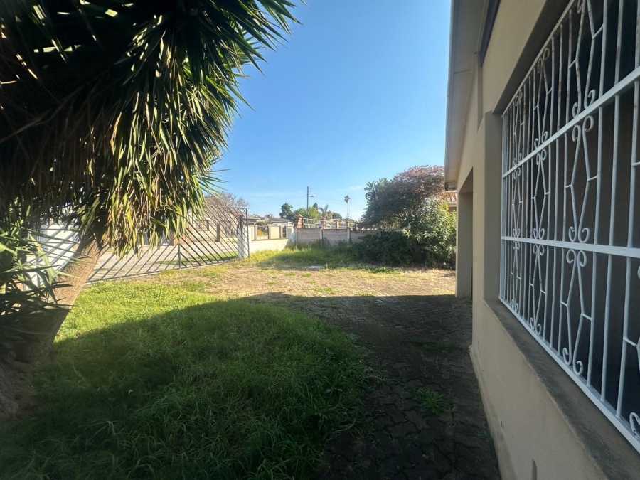 3 Bedroom Property for Sale in Bothasrus Eastern Cape